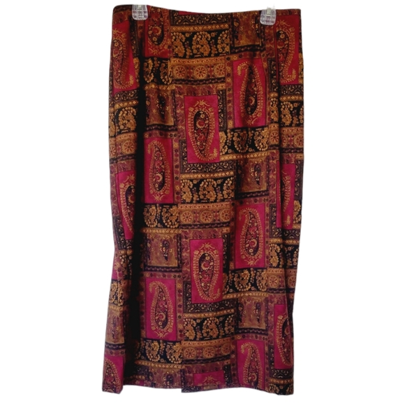 Briggs New York Dresses & Skirts - 🌺3 for $10 BRIGGS Petite Burgundy Wine Paisley Skirt